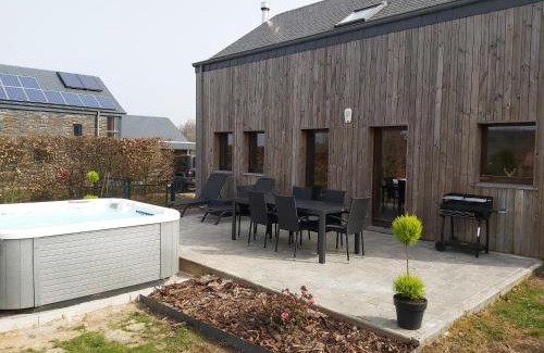 Libramont-Chevigny House | Le refuge Ardennais