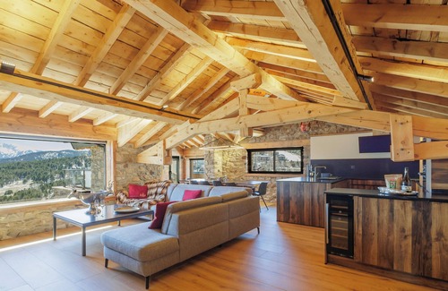 Les Angles Ski Chalet | Le Refuge Cal Chalon * chalet in the heart of the village - its breathtaking view