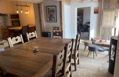 Anould Apartment | LE Refuge DU Chevrier Gîte Style Chalet Cosy 10 Personnes Hautes Vosges Nature