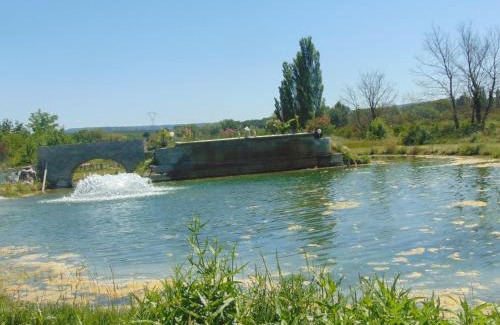 Chateauneuf-du-Rhone Hotel | Le Relais de la RN7