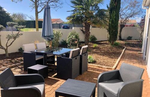 Fouras House | LE RENDEZ VOUS DES VACANCES