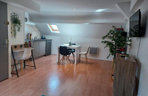 Saint-Quentin Apartment | Le Richelieu 3 chez Adrien