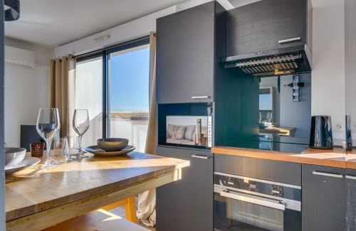 Merignac Apartment | Le Rooftop - A 10min de Bordeaux centre