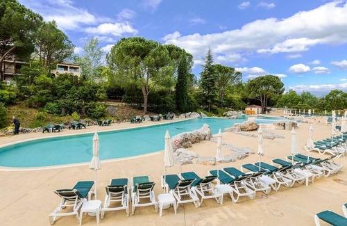 Rouret House | Le Rouret houses - maeva Home - 4 room house for 8 people Selection