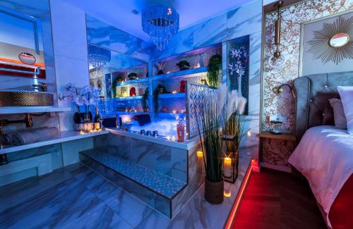 Juvisy-sur-Orge Apartment | Le Rubis - Love Room Romantique