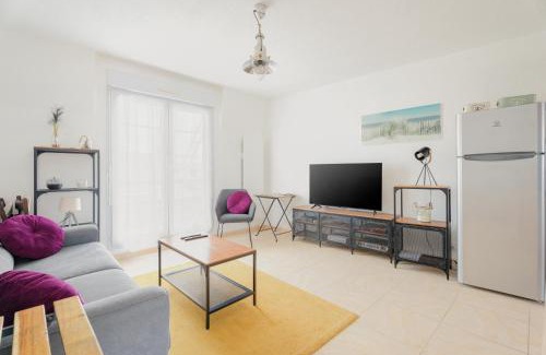 Saint-Martin de Brehal Apartment | Le Saint Martin Duplexe à la Mer