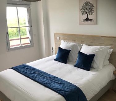 Saint-Valery-sur-Somme Apartment | Le Saint Pierre en Baie Appt 3-4 pers parking privé