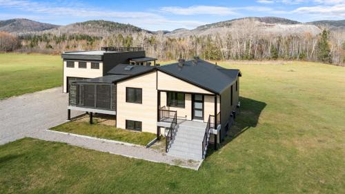 Riviere-a-Pierre Ski Chalet | Le Shack à Momo