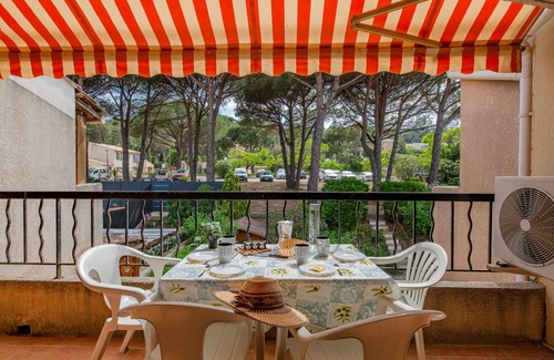 La Nartelle Apartment | Le Soleil d'or 2 by Interhome