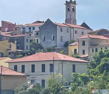 Pitelli House | LE SOLEIL DOREE' MAISON Wi-Fi VACATIONS LERICI 5 TERRE