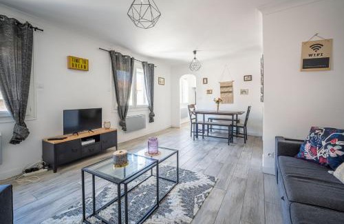 Anatole France Apartment | Le Spacieux Anatole, T3 bis, centre ville Narbonne
