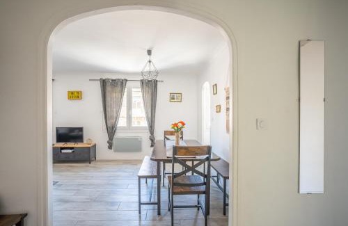 Anatole France Apartment | Le Spacieux Anatole, T3 bis, centre ville Narbonne