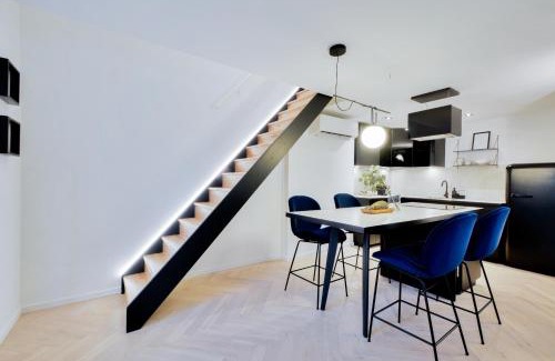 Poincare - Foch - Anatole France - Croix de Bourgogne Apartment | Le Splendide de Poincaré