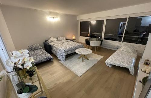 Saint-Fargeau Apartment | Le Spot