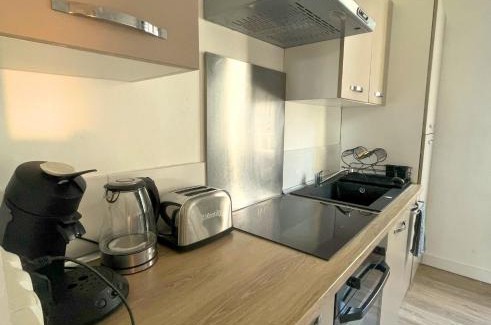Saint-Martin-du-Littoral Apartment | Le "St-Vincent"- 2min de la plage , hyper-centre, cozy