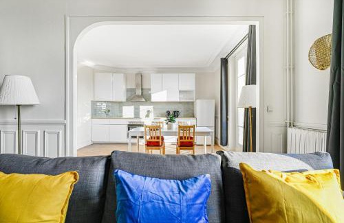 Abbesses Apartment | Le Stella - Centre-Ville - Proche Gare - Wifi