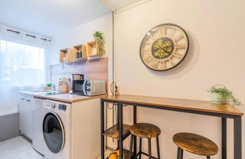 Triolo Apartment | Le studio du grand Stade de Lille avec parking privé gratuit