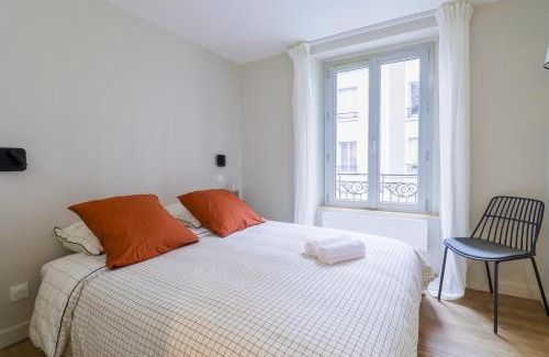Saint-Louis Apartment | Le Terracotta - T2 Design - Métro, RER & Jardin