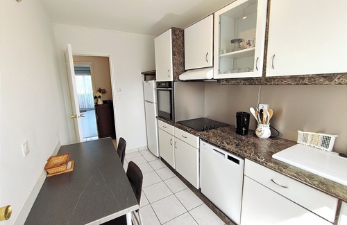 Ouistreham Apartment | "Le Thalasso " 5-person apartment near sea and town center
