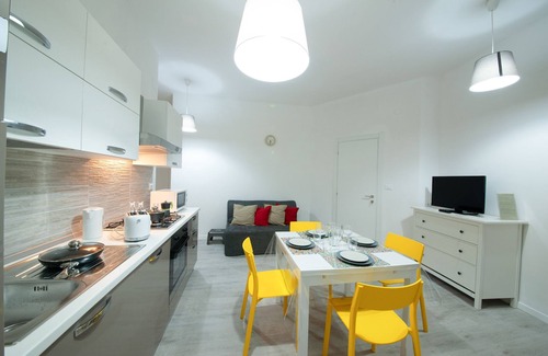 Albenga Apartment | Le Torri - Large apartment for 2-6 people