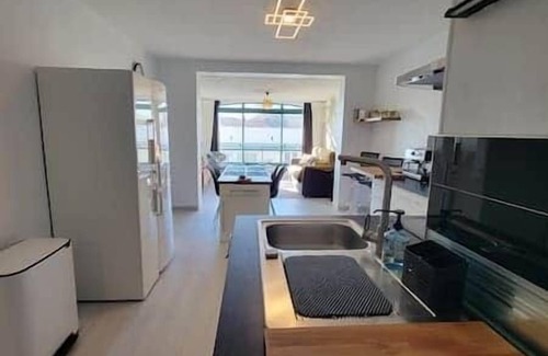 Port-la-Nouvelle Apartment | Le Tropical - Renovated apartment