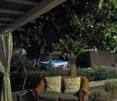 Aradeo Bed & Breakfast | Le Vallonee B&B