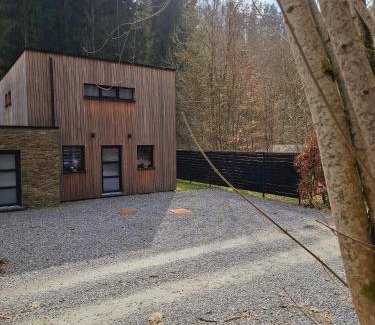 Nisramont House | Le vieux pont - Maison de vacances au bord de l'eau