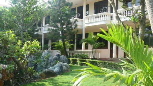 East Ham Tien Beach Resort | Le' VIVA Resort Mui Ne