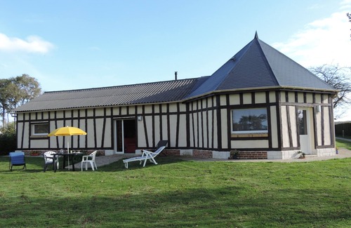 Eletot Cottage | LE VIVIER NORMAND. 2-star gîte with "Fishing Accommodation" label. Comfort and calm