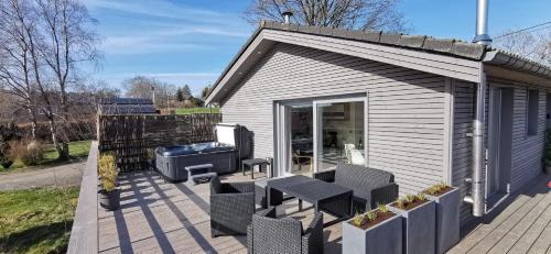 Hockai House | Le Walker