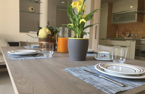 Sorrento City Centre Apartment | Le Zagare apartment with 2 bedrooms away from the chaos of the city