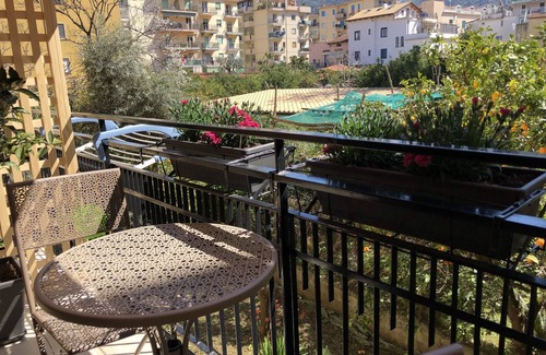 Sorrento City Centre Apartment | Le Zagare apartment with 2 bedrooms away from the chaos of the city