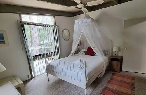 South Durras House | Leafy Escape - South Durras cottage