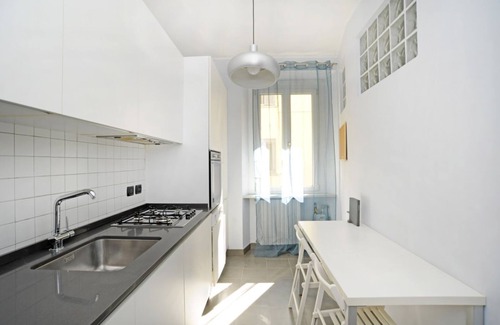 Lazzaretto Apartment | Lecco Apartment Travel Inside