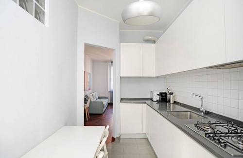 Lazzaretto Apartment | Lecco Apartment Travel Inside
