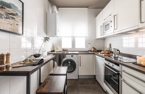 Goya Apartment | Lecina - 2 bedrooms in Goya