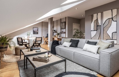 Goya Apartment | Lecina - 2 bedrooms in Goya