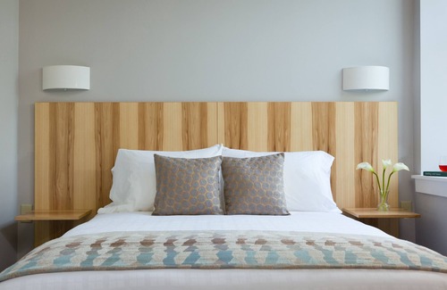 White Mills Hotel | Ledges Hotel