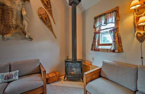 Suttons Bay House | Leelanau Country Cottage about 4 Mi to Suttons Bay!