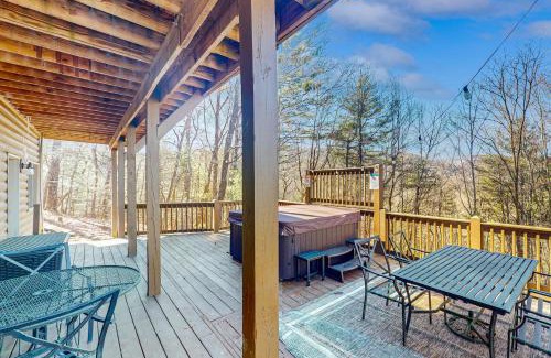 Cherry Log House | Leeny’s Lodge