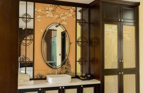 Luong Son Resort | Legacy Hill Resort & Villas