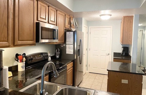Gulfport Condo | Legacy Towers Beachfront Luxury Condo w/Security/Amenities/Parking/Views
