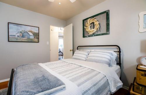 South Bend Apartment | Legends Landing Home Close To ND