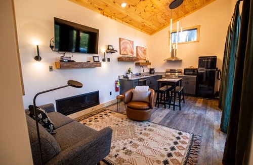 Logan Cabin | Legends Lane B - Hosted by The Chalets