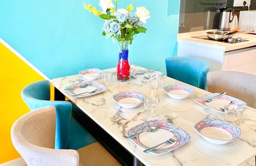 Medini Apartment | Legoland 3 mins drive@ Heart warming Families friendly Suit with Pool View 1-8px