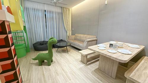 Medini Apartment | Legoland-JB Medini Luxury Play & Stay 5pax