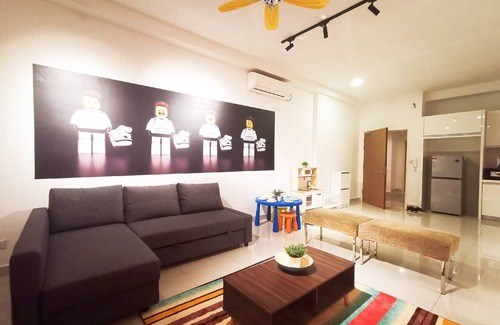 Medini Apartment | Legoland Medini 10pax (WIFI) @ JB City Homestay