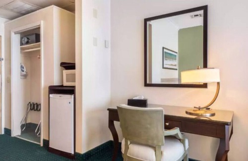 Winter Haven House | LEGOLAND Wonderful 2 Queen Beds-bring pet.FUN-SUN