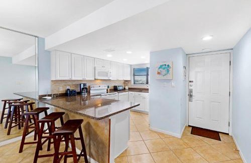 Orange Beach East House | Lei Lani 305T
