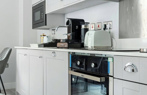 Leicester City Centre Apartment | Leicester Centre - 1 Bedroom - 1 Bathroom - WiFi